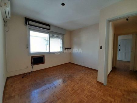 Apartamento com 2 dormitórios no bairro Passo D'areia. - COD: 20071 - Photo 4