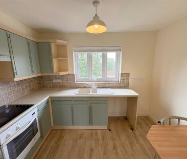 1 bedroom apartment to rent - Photo 2