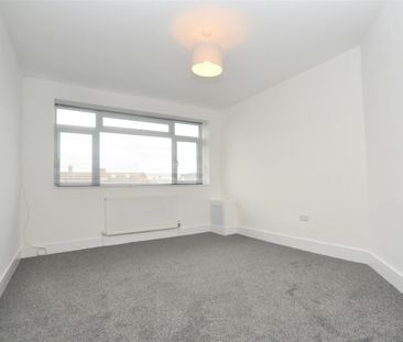 Maisonette to rent on - Photo 6