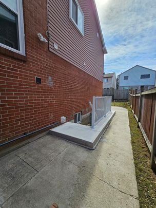 For Lease - 40 Judith Crescent, Brampton, Ontario - Photo 1