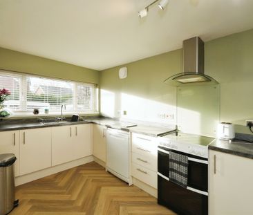 Ellan Hay Road, Bristol, Bradley Stoke - Photo 5