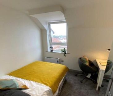 Room in a Shared Flat, Mooregate House, NG9 - Photo 3