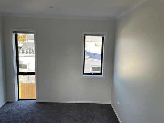2 Bedroom Unit in Hamilton East - Photo 1