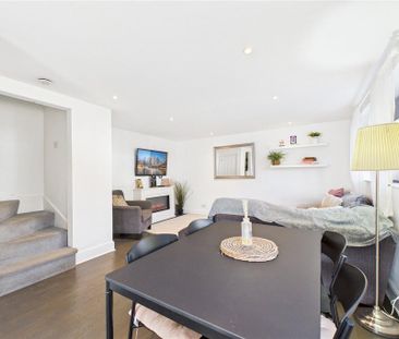 3 bedroom semi-detached house to rent - Photo 3