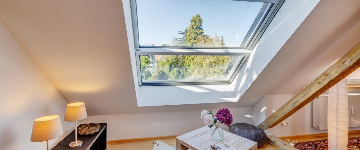 Light-flooded 1.5-room attic apartment for rent - Foto 1
