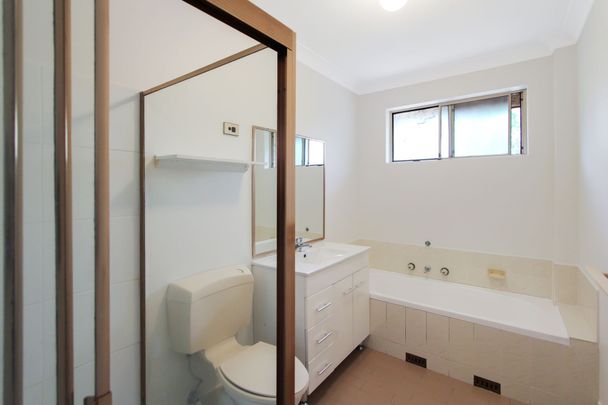 NEWLY RENOVATED TWO BEDROOM TOWNHOUSE - Photo 1