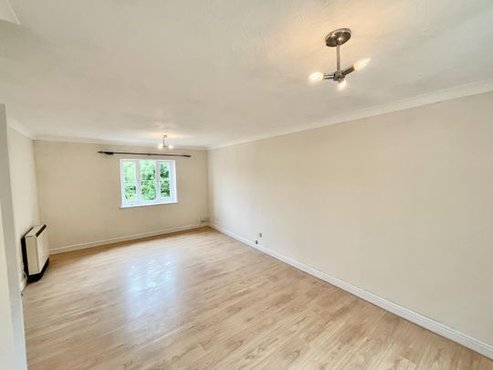 Fox Close, St. Annes Park - Photo 1