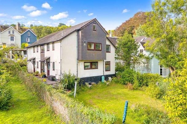 Benbrook Court, Plymouth Road, Totnes, TQ9 - Photo 1