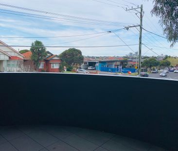 1.08/1 Langs Road, Ascot Vale, VIC 3032 - Photo 2