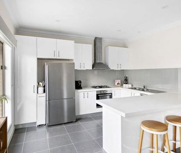 THREE BEDROOM PLUS STUDY HOME - Photo 6