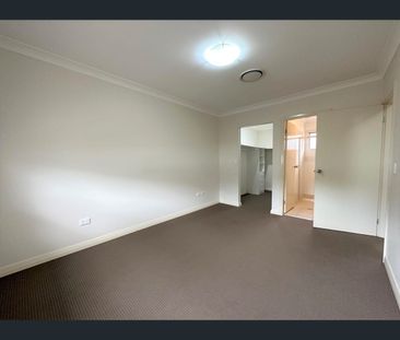 2/293-295 Jamison Road, Penrith, NSW 2750 - Photo 1