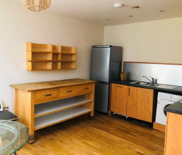 2 Bed Flat, Hilton Street, M1 - Photo 2