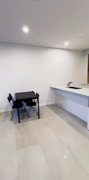 2 Finch Dr, Sydney - Photo 1