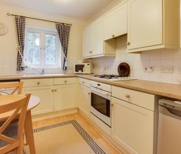 1 bedroom flat to rent - Photo 6