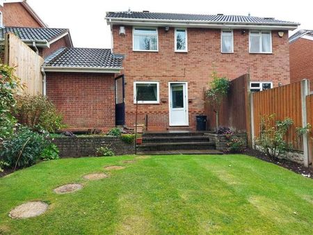 Cutlers Rough Close, Northfield, Birmingham, West Midlands, B31 - Photo 2