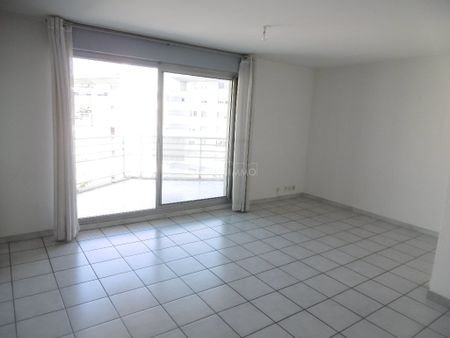 Location Appartement 2 pièces 50m² MONTPELLIER 34000 - Photo 4