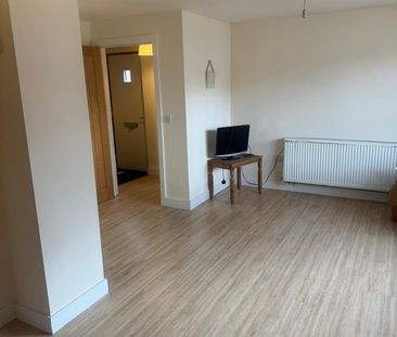 3 Bed Semi-Detached House, College Road, B13 - Photo 2