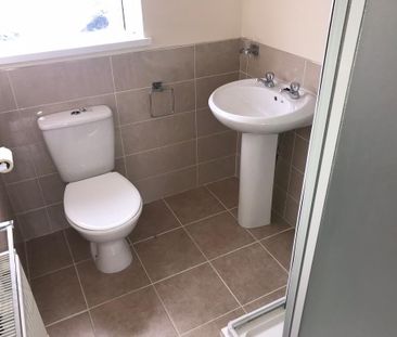 89 Ellis Street, Carrickfergus, BT38 8AZ - Photo 4