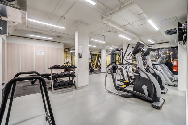 350 Rue Eleanor, #503 - Photo 1