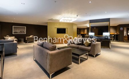 2 Bedroom flat to rent in Wandsworth Road, Nine Elms Point, SW8 - Photo 4