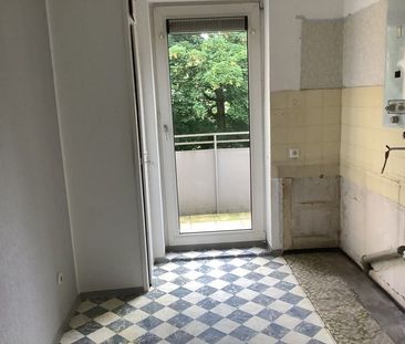 Schöne 3-Zimmer-Wohnung mit Balkon und Blick ins Grüne! - Photo 4