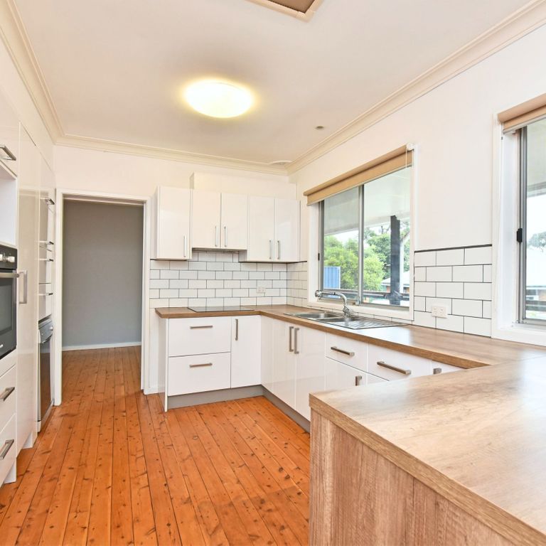 18 Murray Road, Cardiff - Photo 1