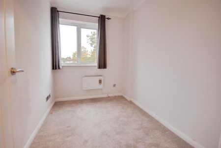 Crown Rise, Watford - Photo 5