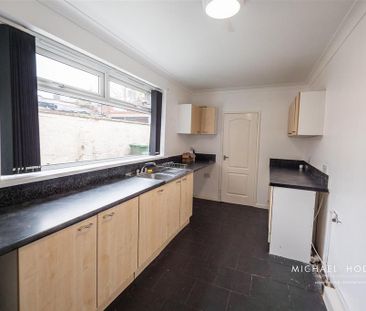 2 bedroom cottage to rent - Photo 3