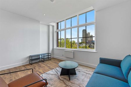 West Smithfield, London, EC1A 9HZ - Photo 3