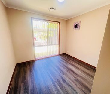 4 McHale Place, Gordon ACT 2906 - House For Rent | Domain - Photo 3