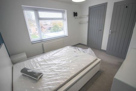 One-Bedroom House share - Photo 3