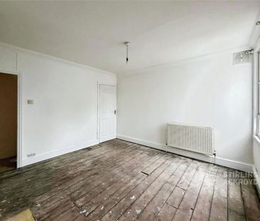 2 bedroom semi-detached house to rent - Photo 6