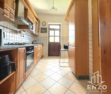 2-izbový byt s kabinetom a kuchyňou na Obchodnej ulici – Fotografia 5