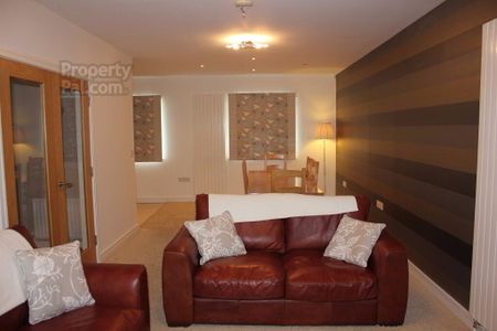 STUDENT LET 2026/27, 20 Old Church Court, Portstewart, BT55 7RR - Photo 2