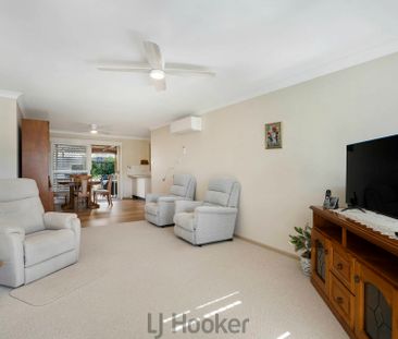 Low Maintenance Living in the Heart of Warners Bay - Photo 2
