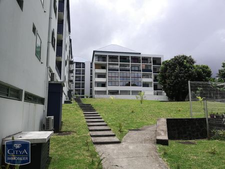 Location Appartement 2 pièces 35m² LE TAMPON 97430 - Photo 4