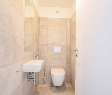 Erstbezug nach Sanierung: Schöne 2-Zimmer-Wohnung mit Top-Anbindung - Photo 5