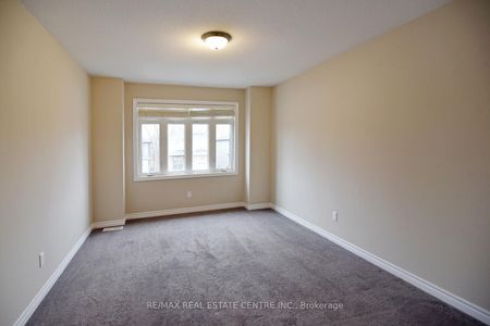 Detached Home For Lease | X8140080 - Photo 3