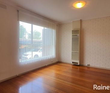 Unit in Perfect Condition - Photo 3