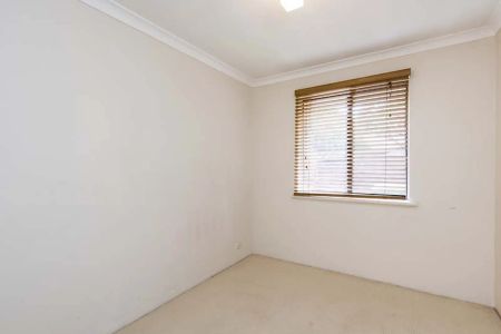 7/50 Adrian street, - Photo 3