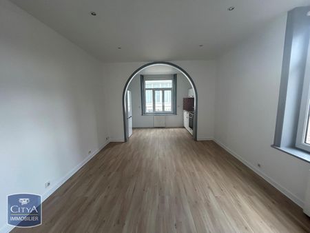 Location Appartement 2 pièces 49m² LA MADELEINE 59110 - Photo 2