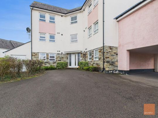 Cavendish Crescent, Newquay - Photo 1