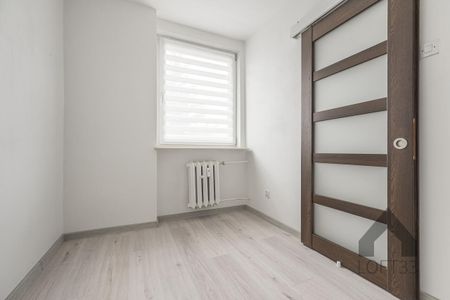 Dwupokojowe mieszkanie na osiedlu Stałym w Jaworznie do wynajęcia | Spacer 3D - Photo 3