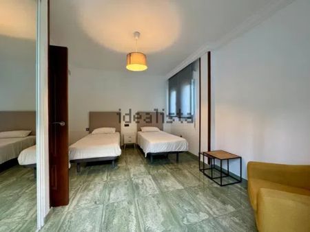 Alquiler de casa o chalet independiente en Calle Camelia - Photo 3