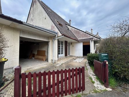 Location Maison 6 pièces 138m² BREUILLET 91650 - Photo 4