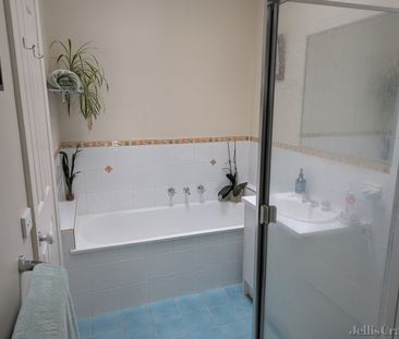 2/8 Goulburn Street, Yarraville - Photo 6