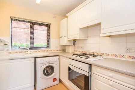 1 bedroom flat to rent - Photo 4