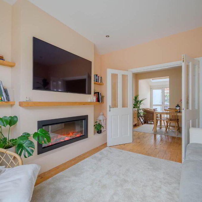 85 Downshire Road, Holywood, BT18 9LY - Photo 1