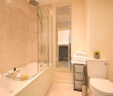 2 bedroom apartment to rent - Photo 4