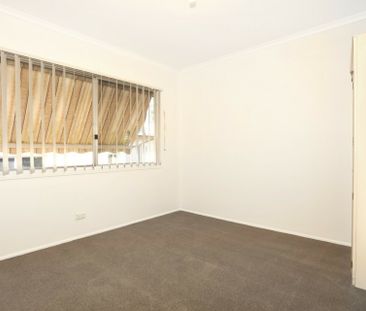 PRIME LOCATION - Photo 4